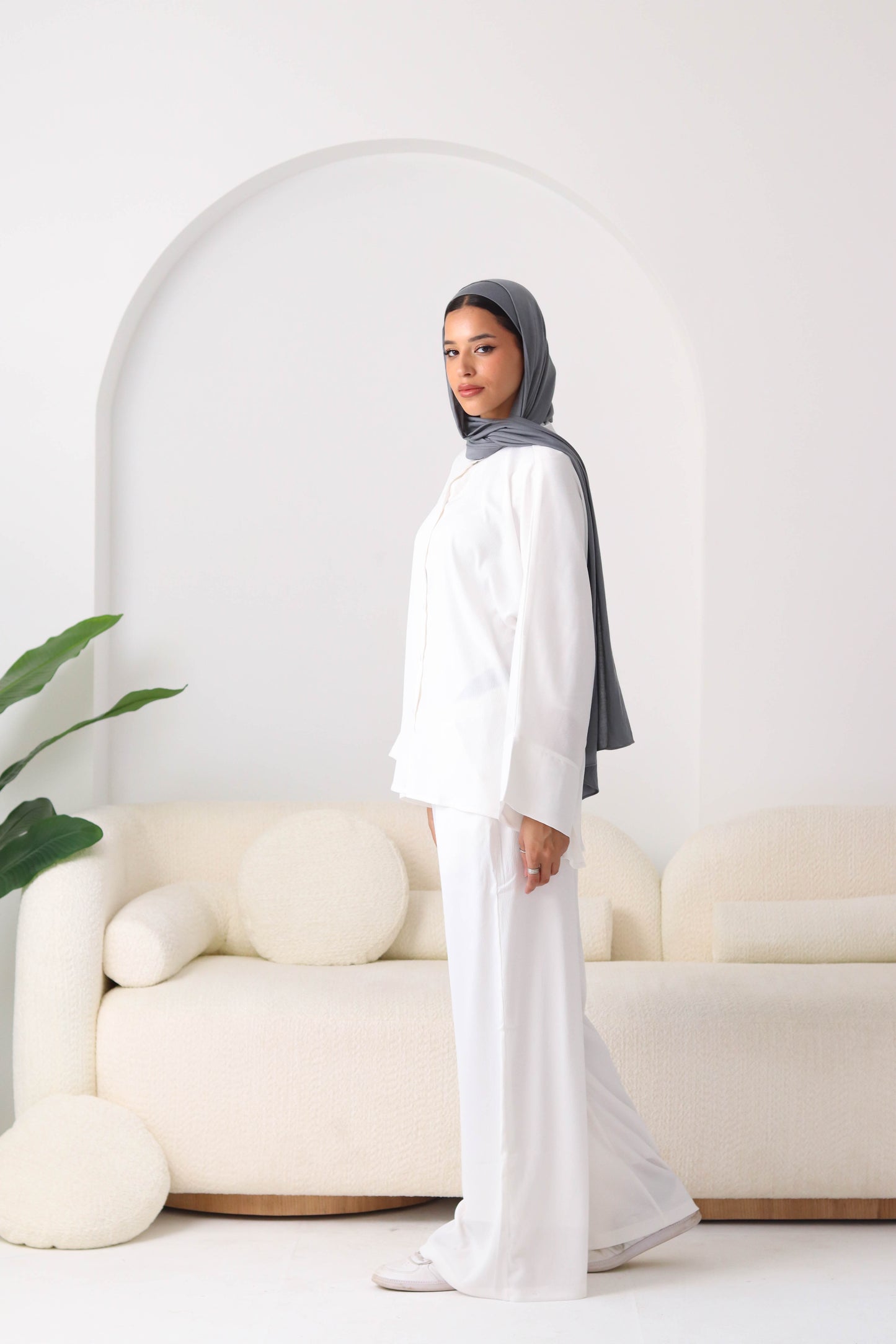Wanna Set In White