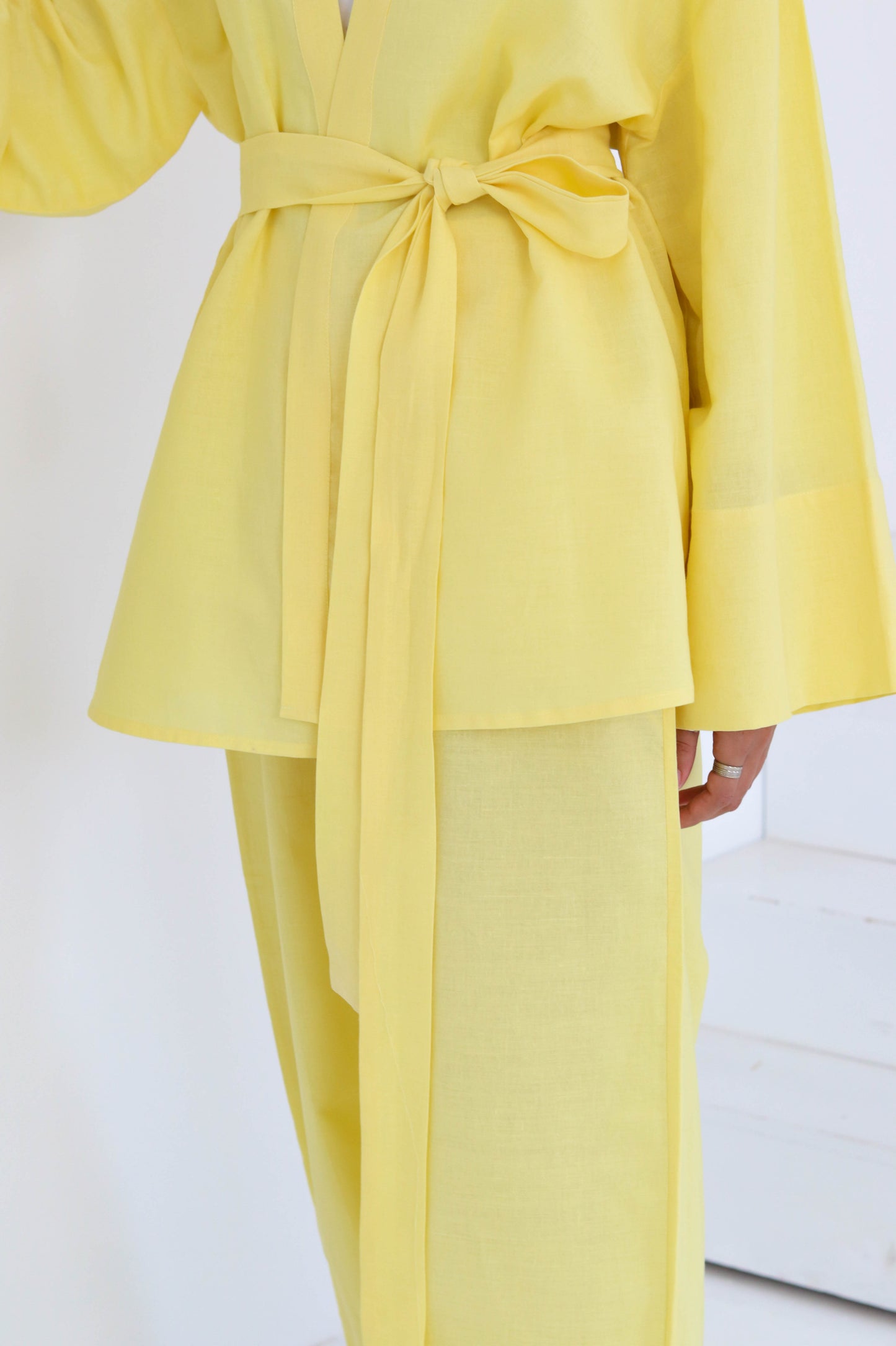 Linen Set In Yellow